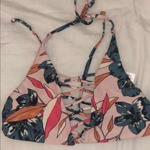 Billabong Swim Top